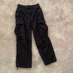 Aritzia black cargo pants.